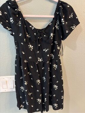 Hollister Black Floral Tie-Front Mini Dress